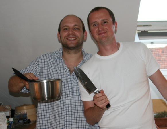 Alex & Willi beim Kochen 